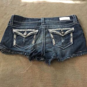 Buckle Daytrip Gemini shorts, size 29, 1.5 inch inseam, medium wash, worn once